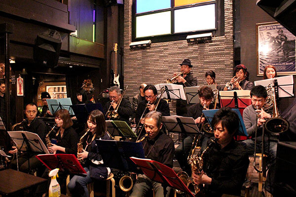 BIG BAND LIVE写真1