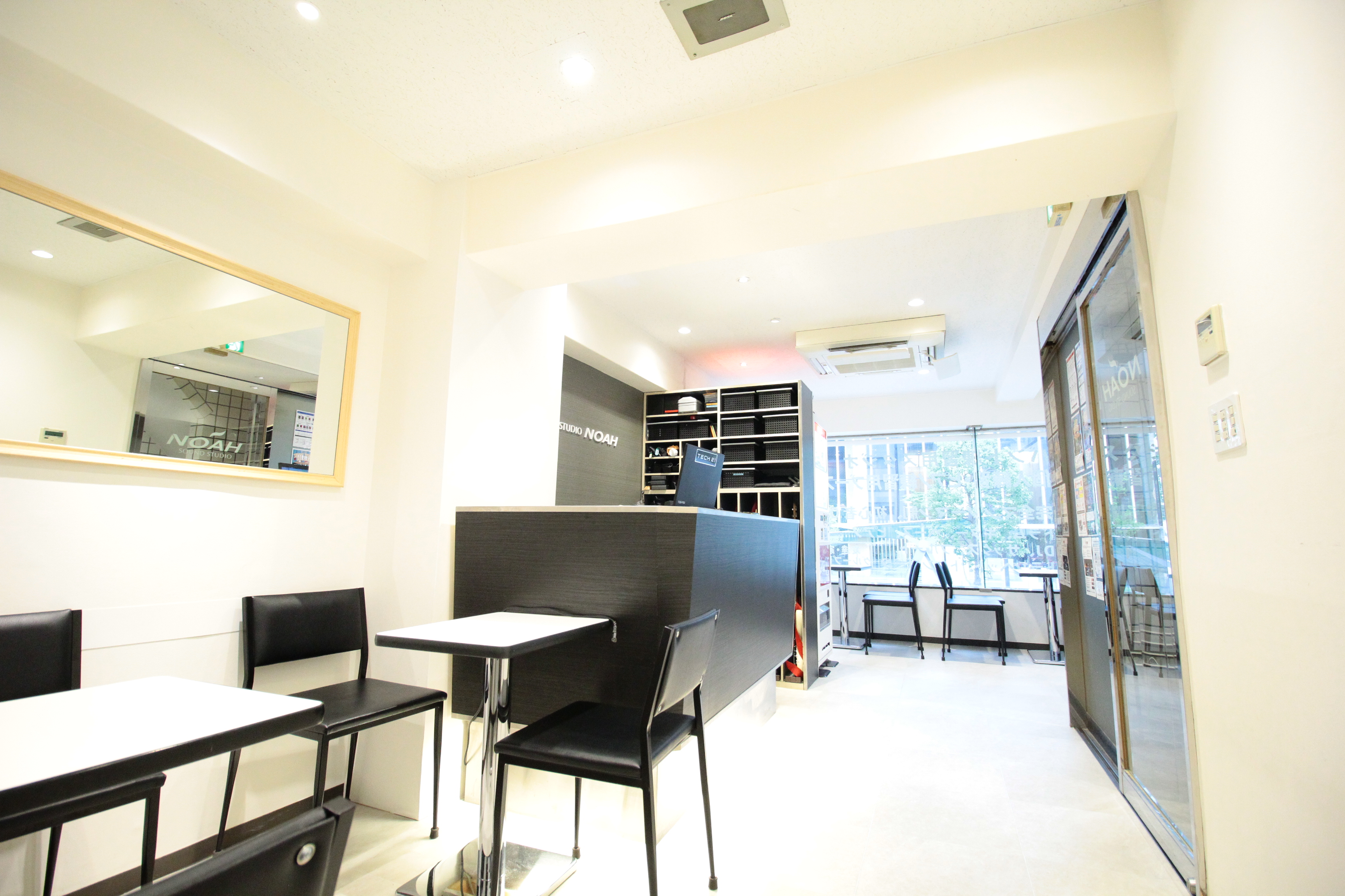 赤坂店店舗写真1