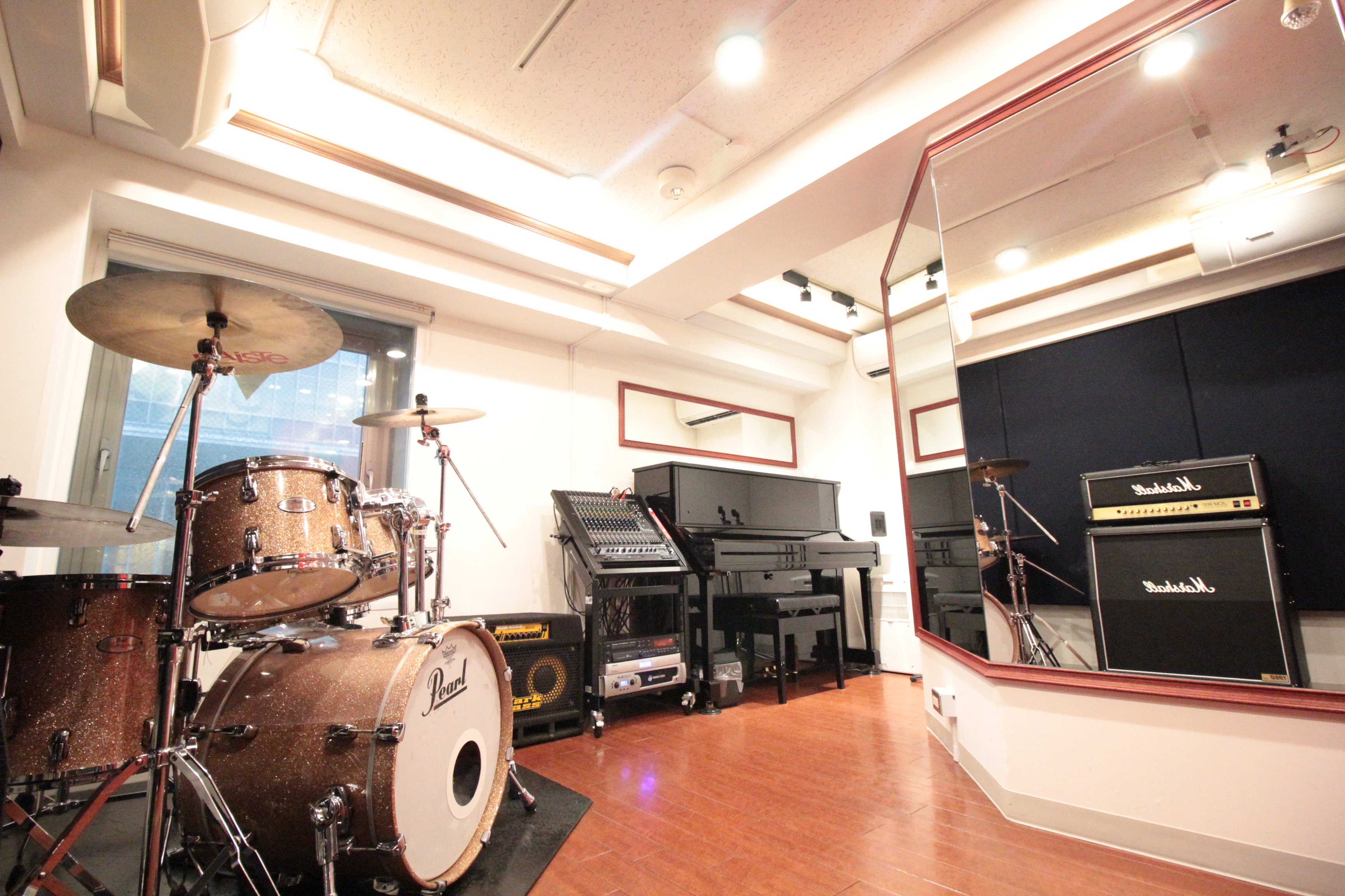 赤坂店店舗写真4