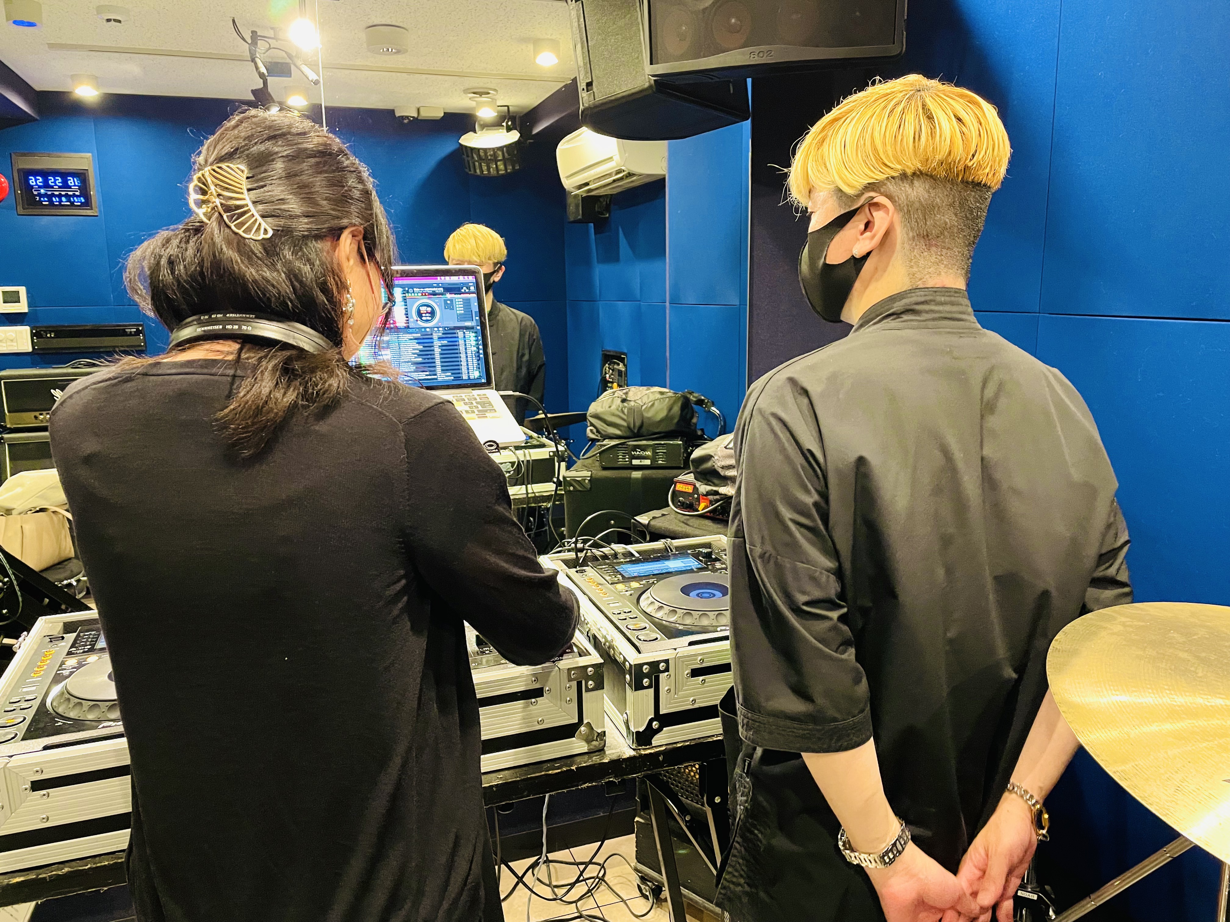 DJレッスン風景